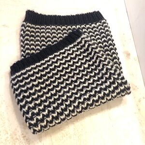 Navy and White Striped Tube Scarf NWT!